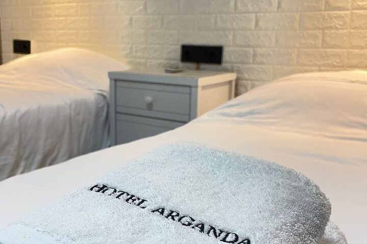 Room 49 of 121