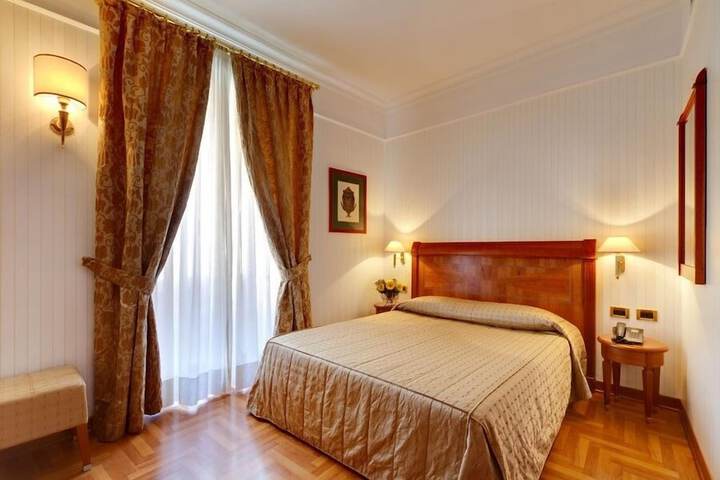Room 21 of 41