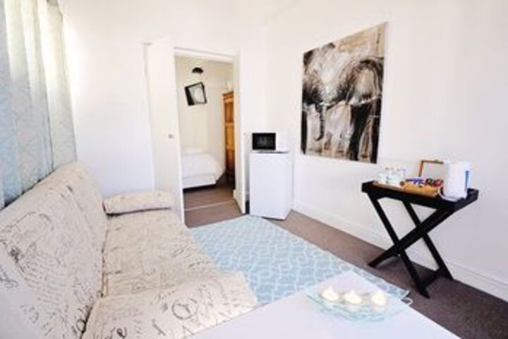 Room 29 of 40