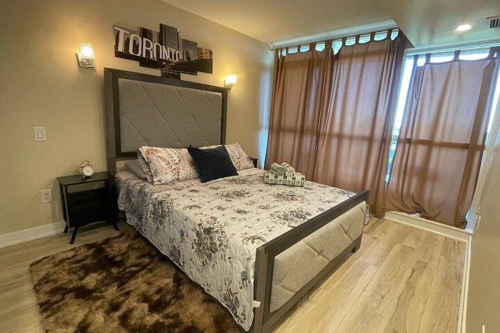 Room 5 of 44