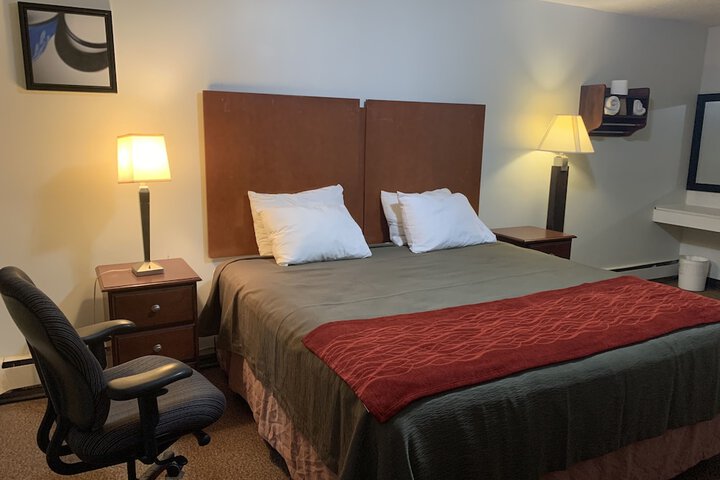 Room 3 of 12