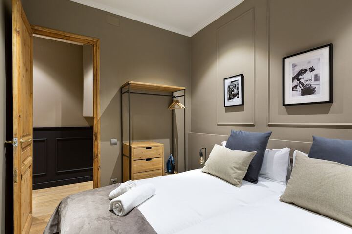 Room 5 of 23