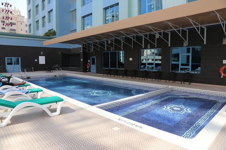 Pool 44 of 62