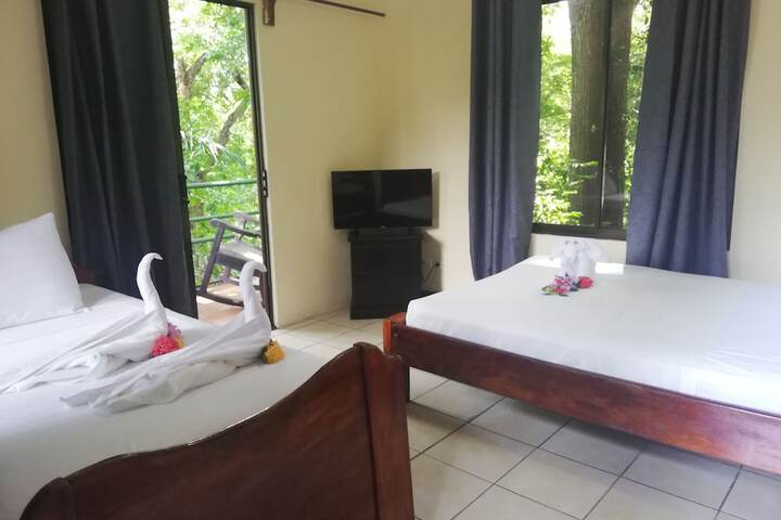 Room 14 of 30