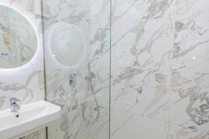 General 10 of 100