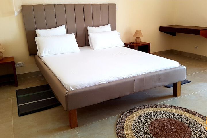 Room 8 of 52