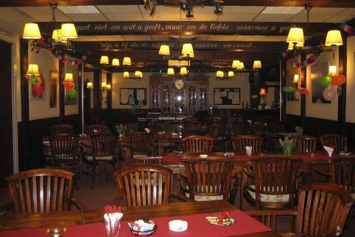 Dining 44 of 68
