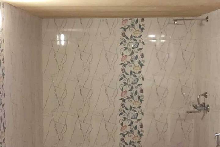 Room 14 of 39