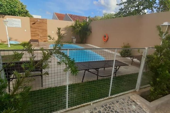 Pool 37 of 86
