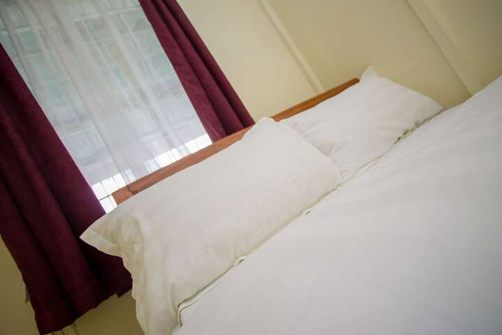 Room 9 of 31