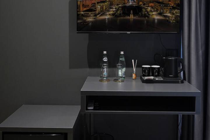 Room 17 of 41