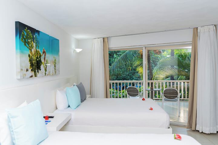 Room 46 of 270