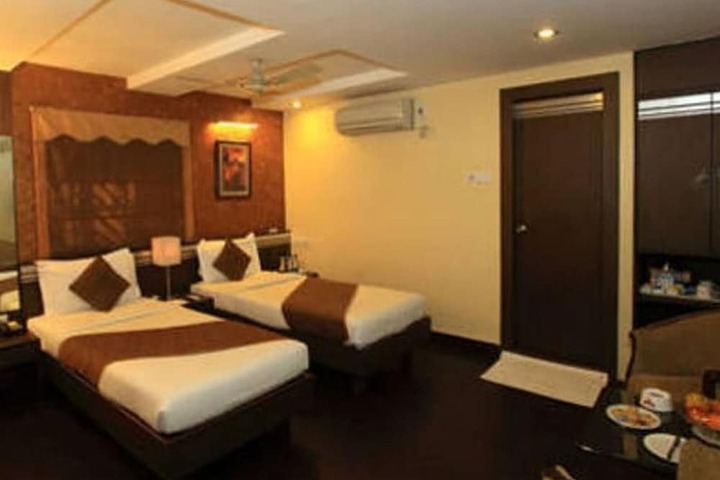 Room 10 of 56