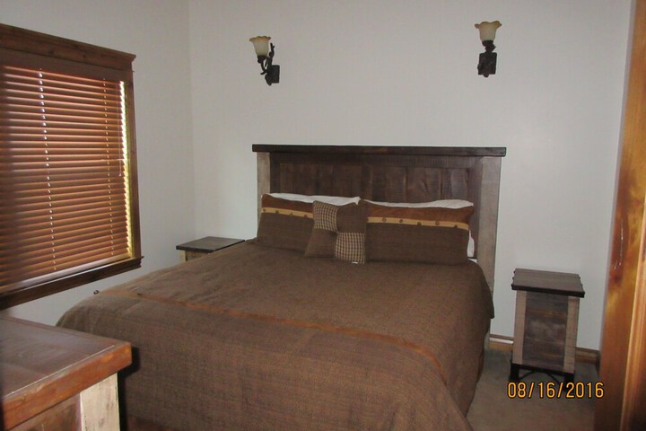 Room 18 of 28