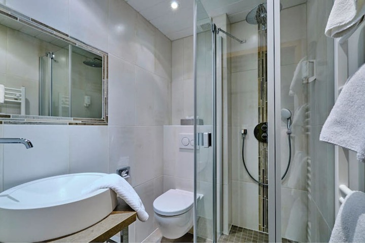Bath Photo