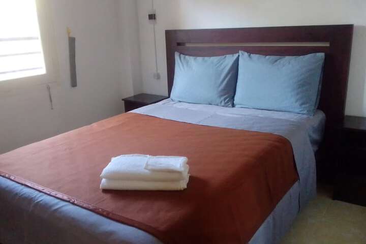 Room 16 of 127