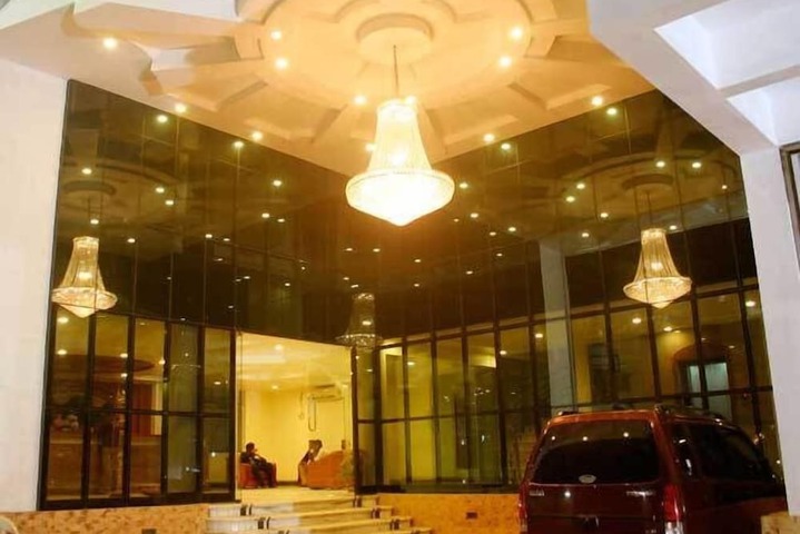 Hotel 13 of 14