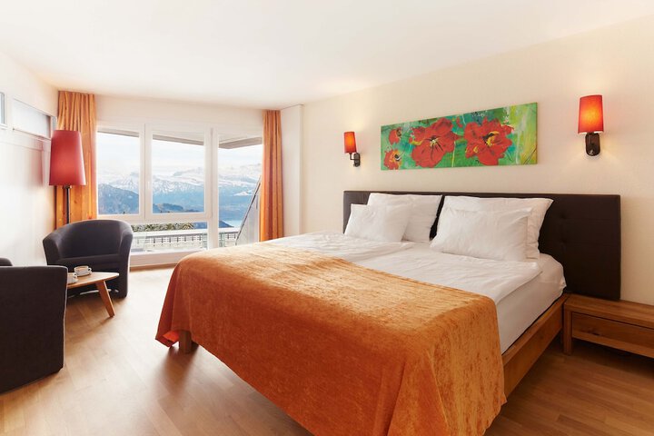 Room 10 of 51