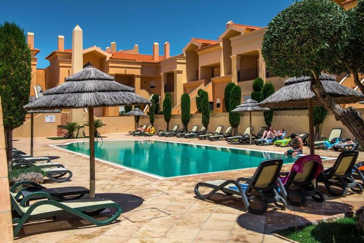 Pools & Facilities
