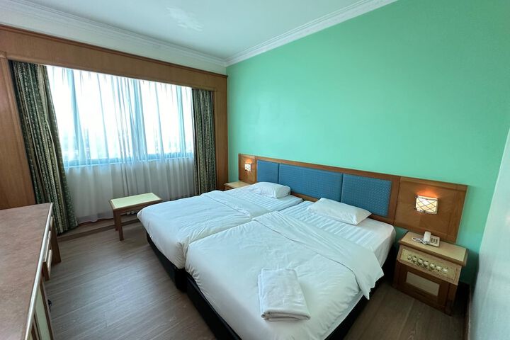 Room 14 of 44