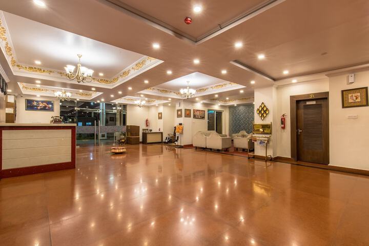 Hotel Interior 7 of 110