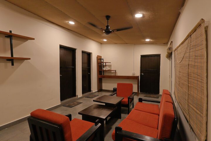 Room 21 of 66