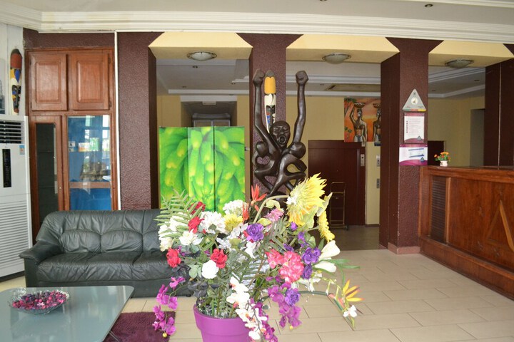 Hotel Interior 4 of 31