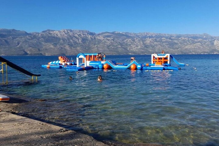 Rina next to the Beach With Free Parking A2
