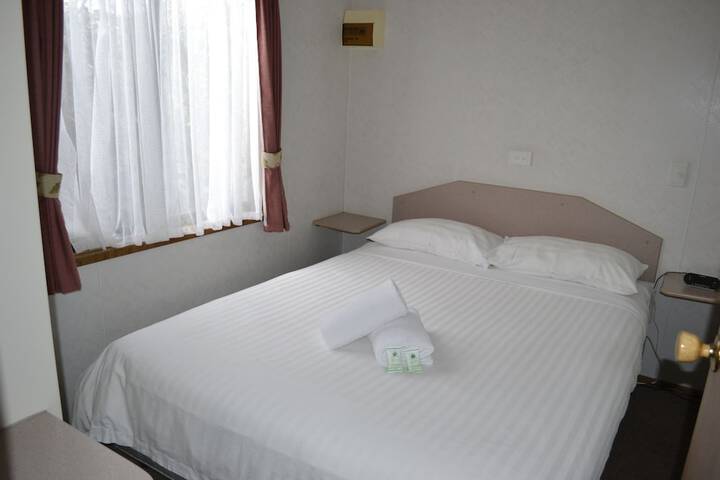 Room 10 of 51