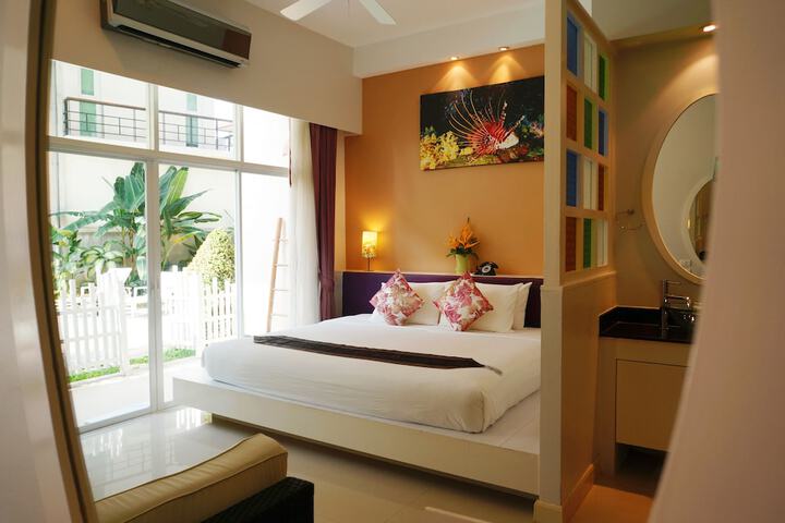 Room 15 of 109