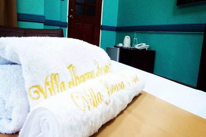 Room 37 of 80