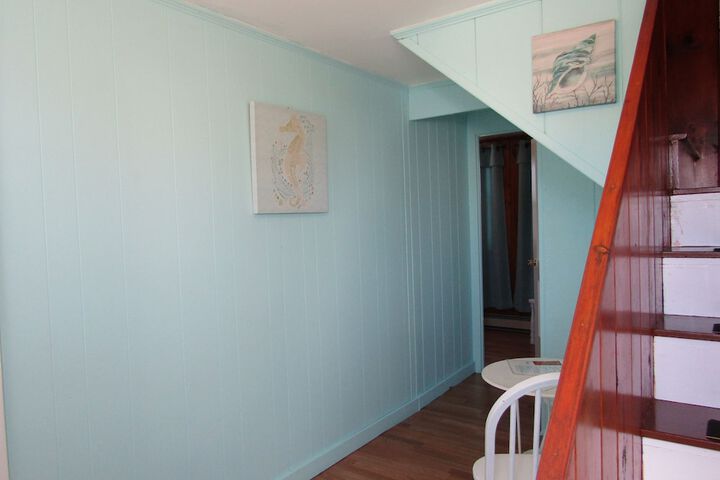 Room 132 of 219