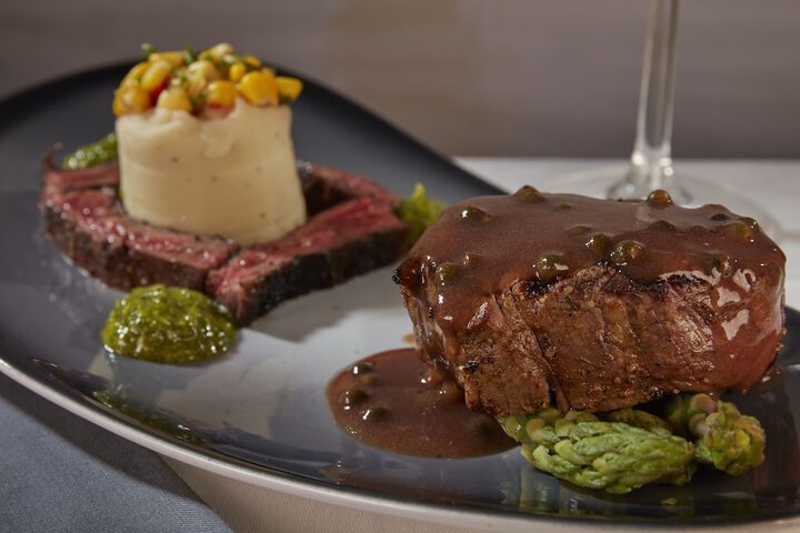 Dining 70 of 102