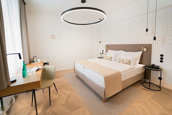 Room 8 of 26