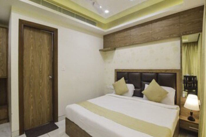 Room 19 of 23