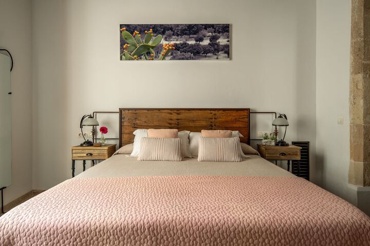 Room 21 of 80
