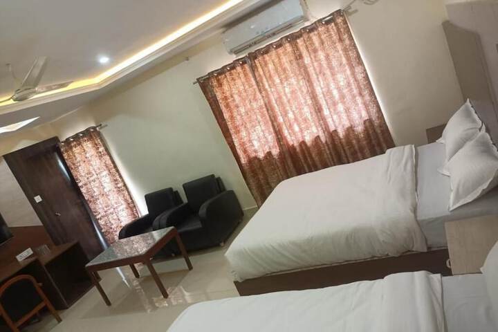 Room 18 of 91