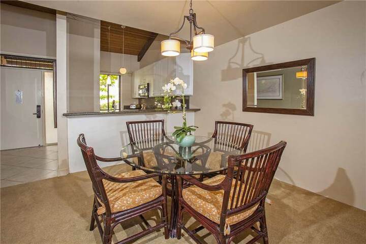 Dining Photos