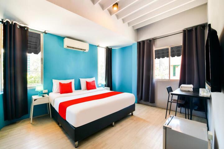 Sweet Pound Hotel