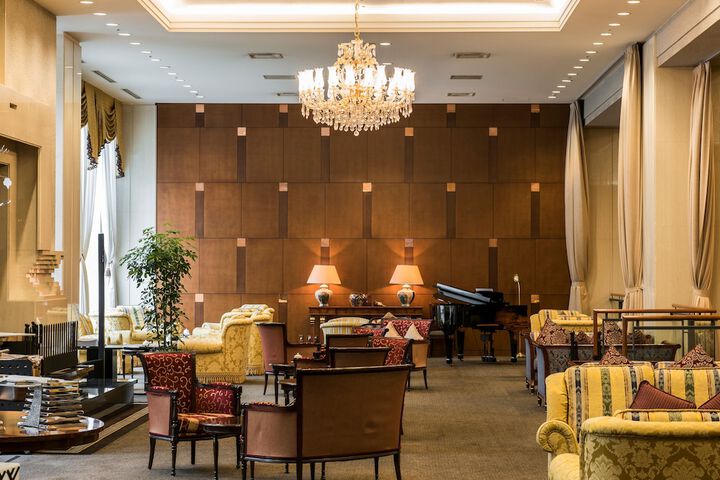 Hotel Interior 7 of 118