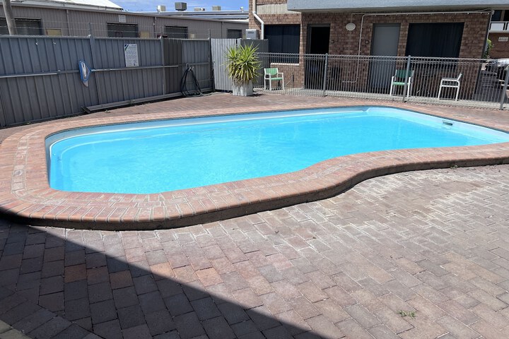 Pool 34 of 49