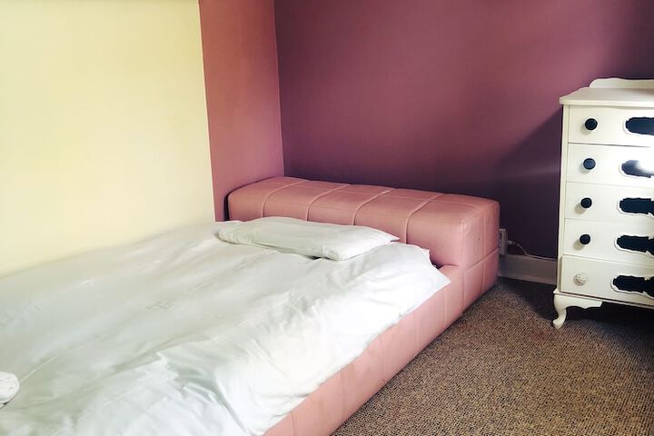 Room 16 of 58