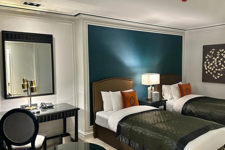 Room 21 of 41