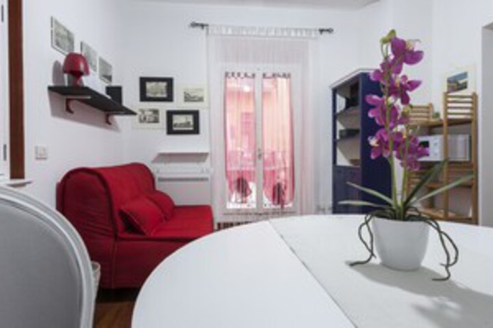 Room 17 of 17