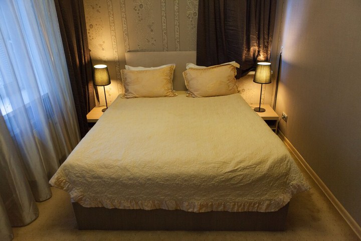 Room 3 of 18