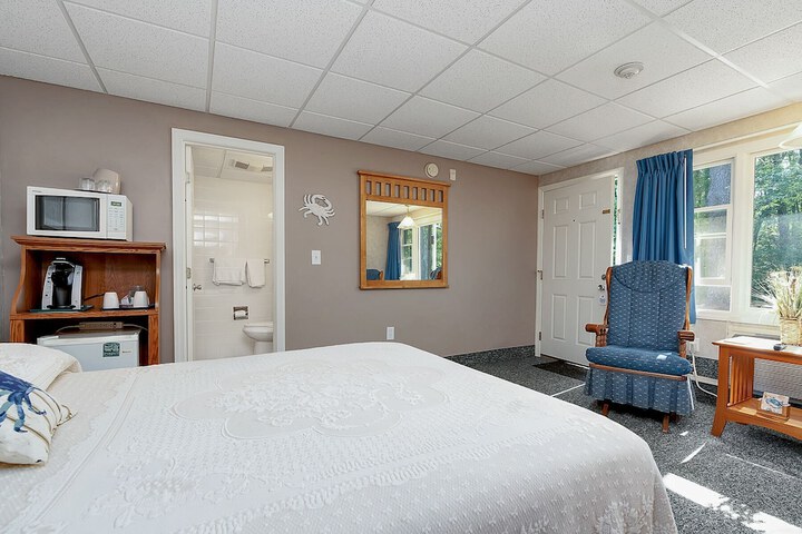 Room 108 of 167
