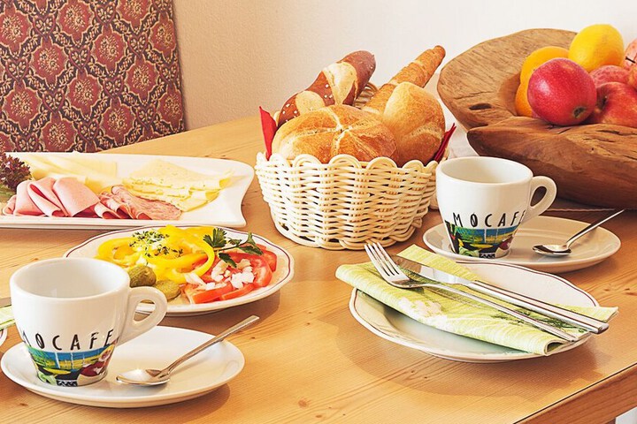 Breakfast/Coffee Service 57 of 64