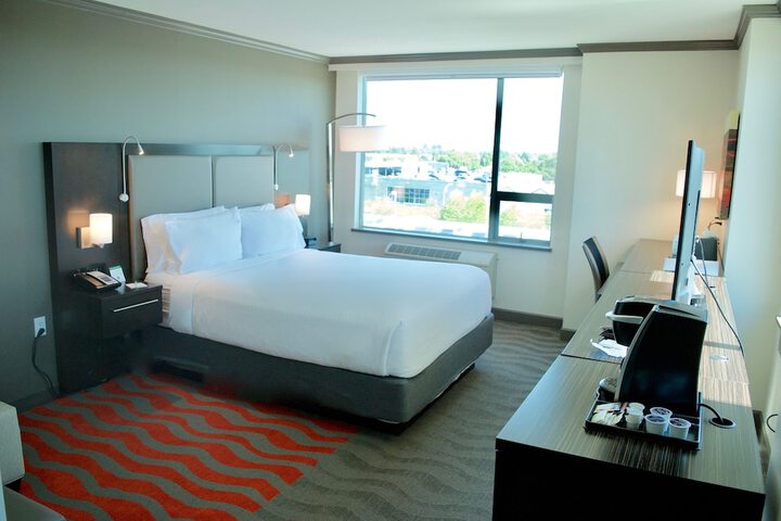 Room 7 of 53