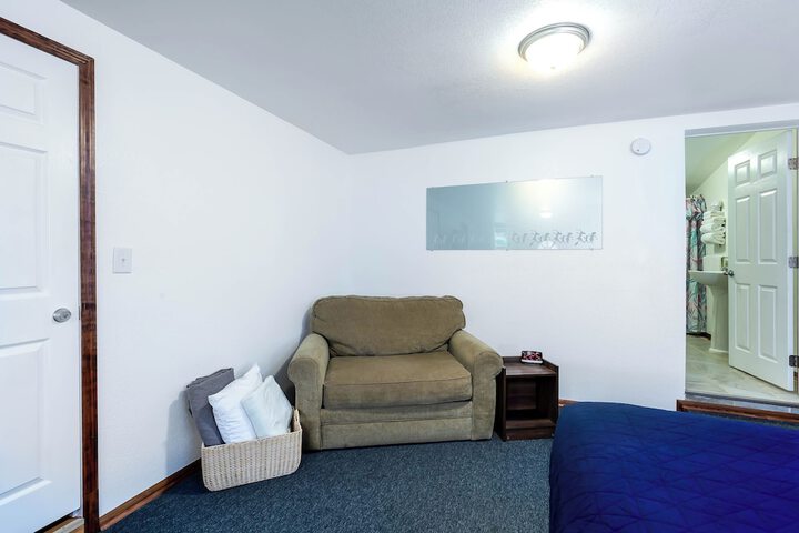 Room 21 of 30