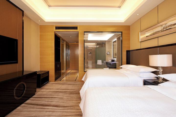 Room 7 of 23